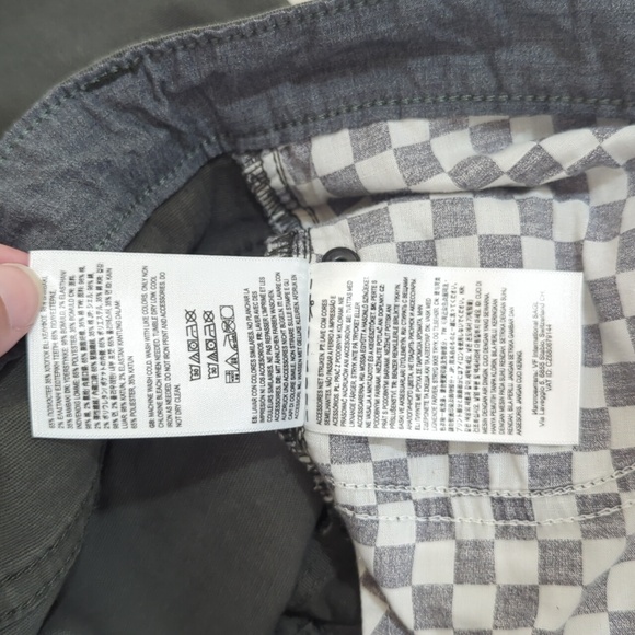 Vans Men's Cotton Blend Shorts Sz 28 Skater Preppy Off The Wall Vintage Green - Picture 9 of 13